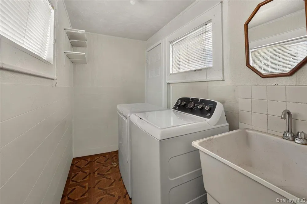 108-10 107th Avenue Richmond Hill S., NY 11419