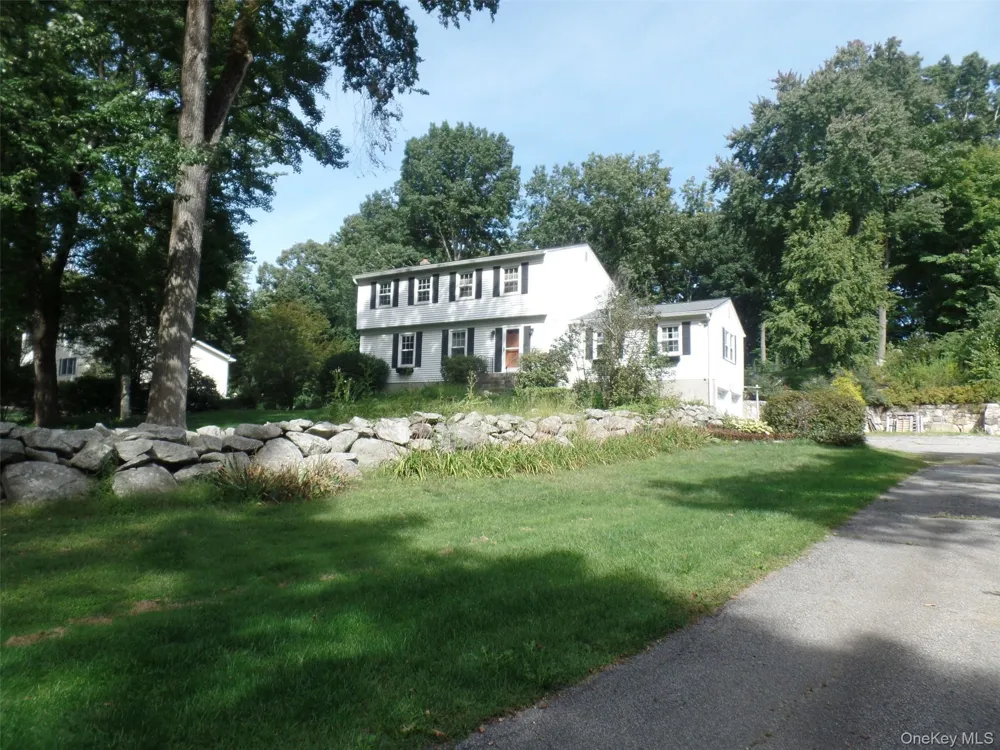 41 Christine Court Stormville, NY 12582