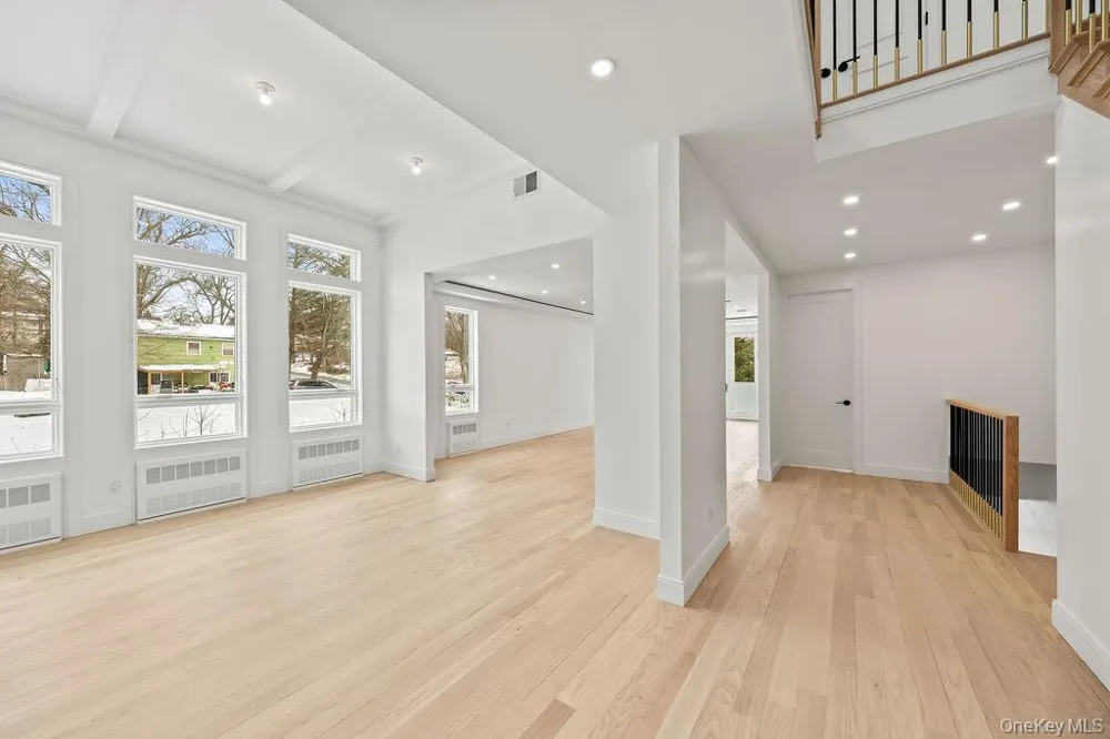 12 Sherman Drive #202 Spring Valley, NY 10977
