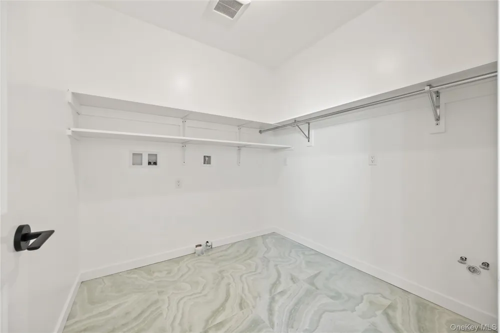 12 Sherman Drive #202 Spring Valley, NY 10977