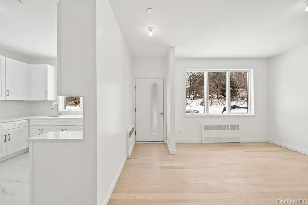 12 Sherman Drive #202 Spring Valley, NY 10977