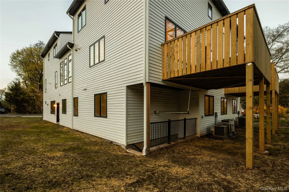 12 Sherman Drive #202 Spring Valley, NY 10977