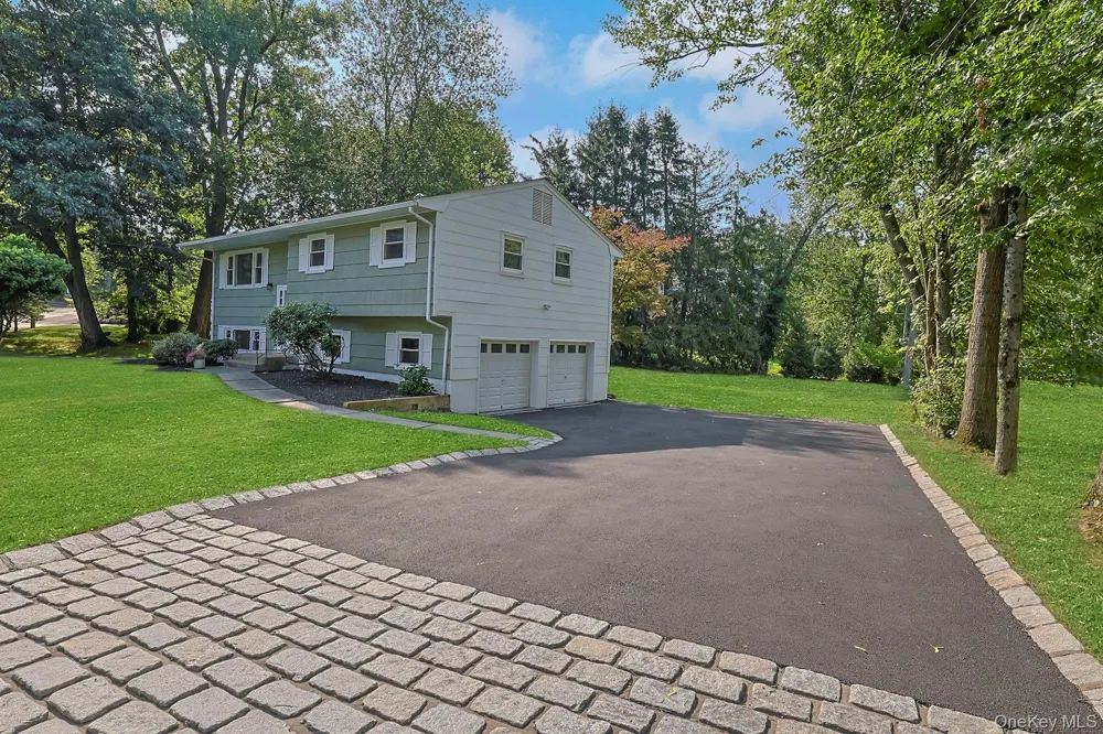 171 Austin Avenue Tappan, NY 10983
