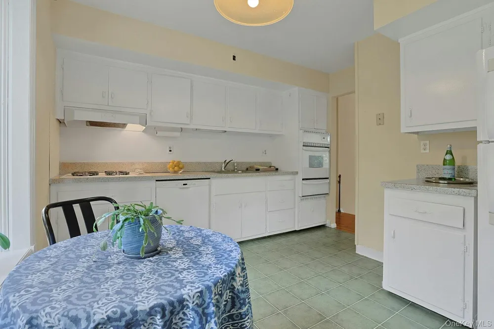 171 Austin Avenue Tappan, NY 10983