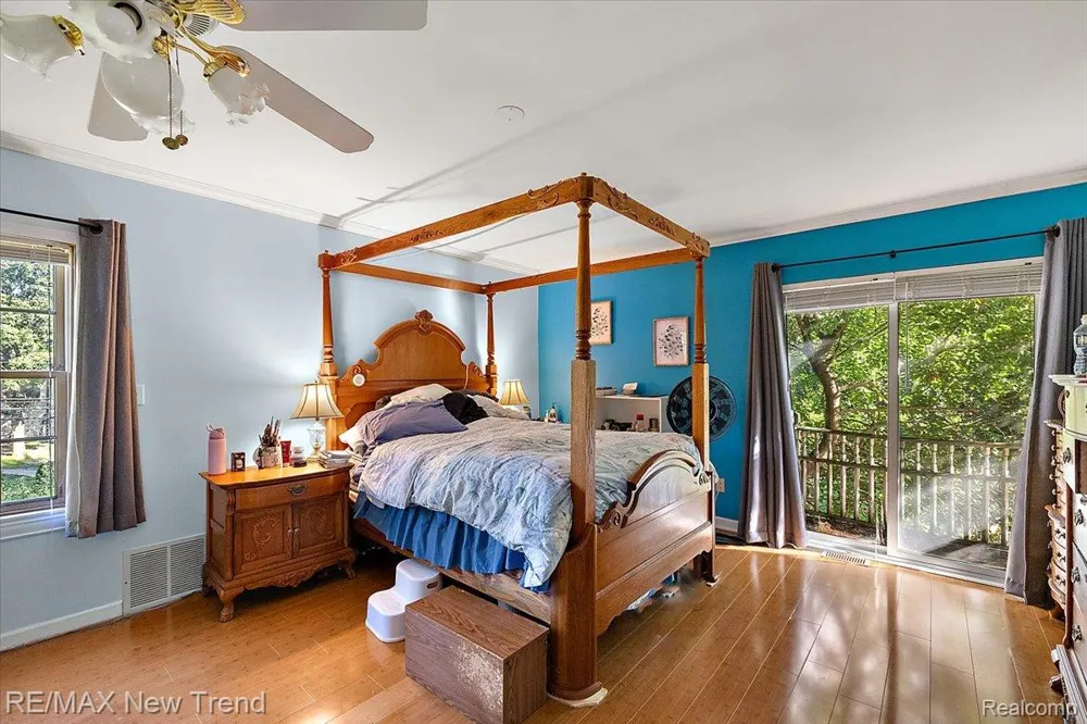 1450 Lenox Road Bloomfield Charter Township, MI 48304