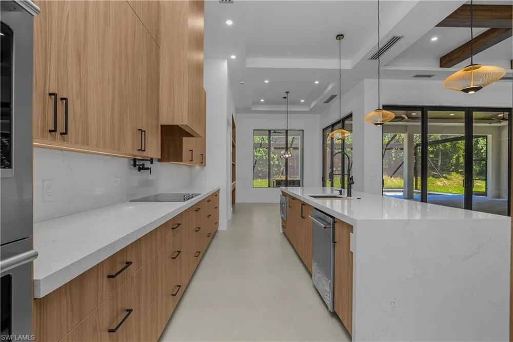 14318 Charthouse Circle Naples, FL 34114