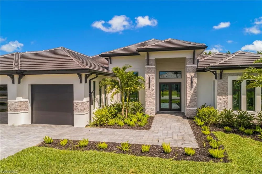 14318 Charthouse Circle Naples, FL 34114