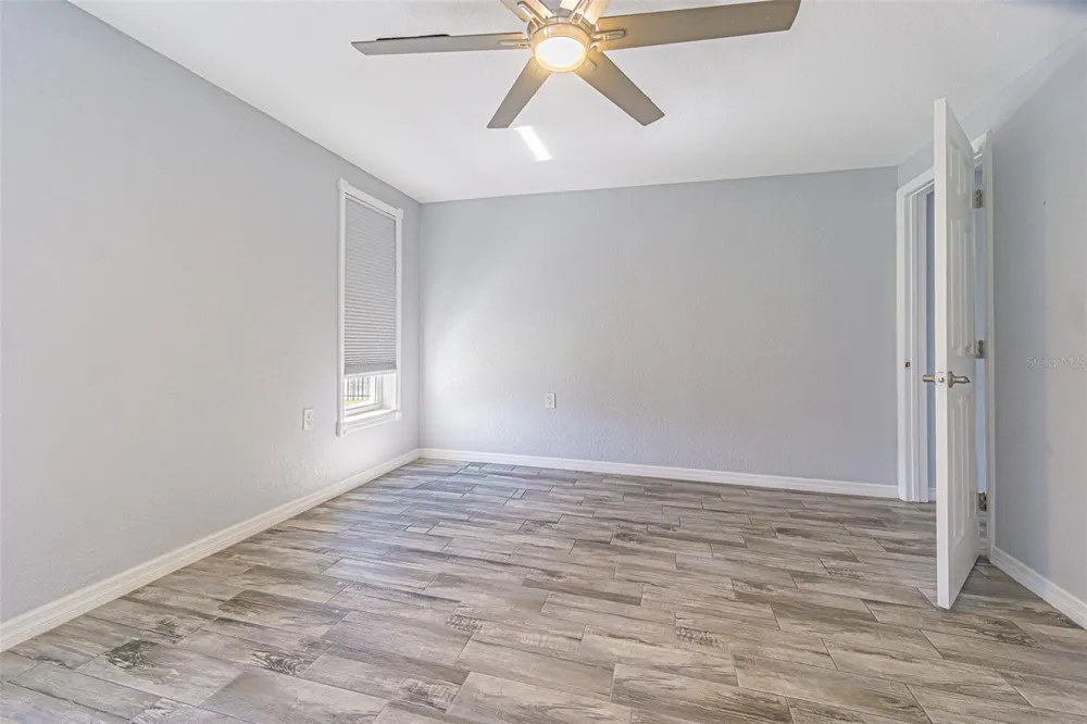 1125 FERNWOOD DRIVE Holiday, FL 34690