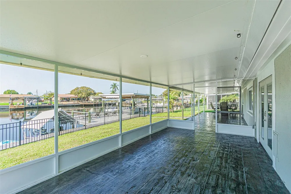 1125 FERNWOOD DRIVE Holiday, FL 34690