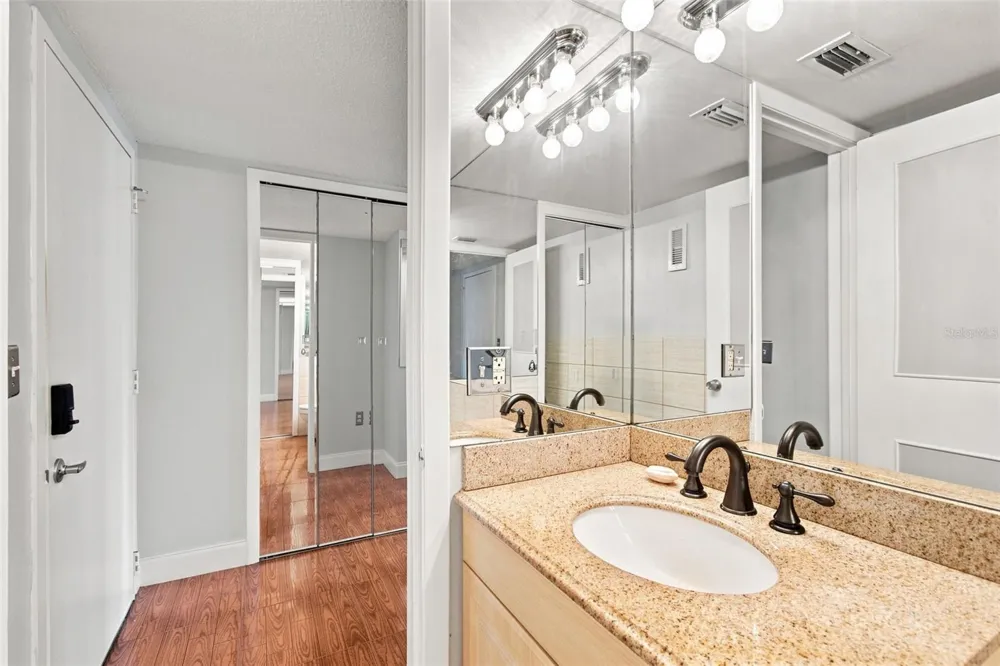 7700 SUN ISLAND DRIVE S #202 South Pasadena, FL 33707