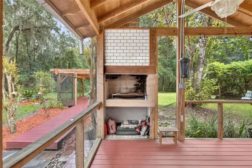 17931 SE COUNTY ROAD 234 Micanopy, FL 32667