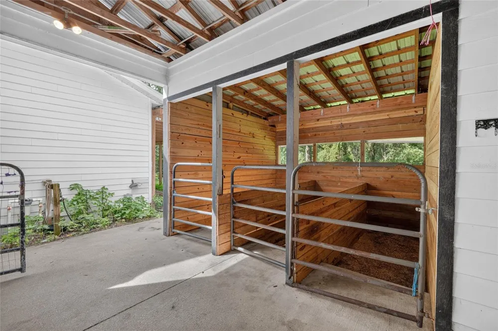 17931 SE COUNTY ROAD 234 Micanopy, FL 32667