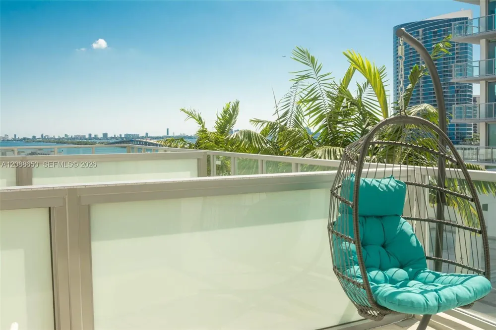 3900 Biscayne Blvd #N-723 Miami, FL 33137