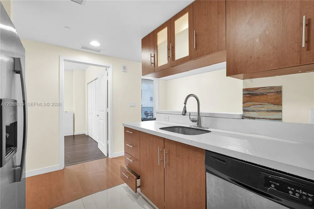 601 NE 23rd St #901 Miami, FL 33137