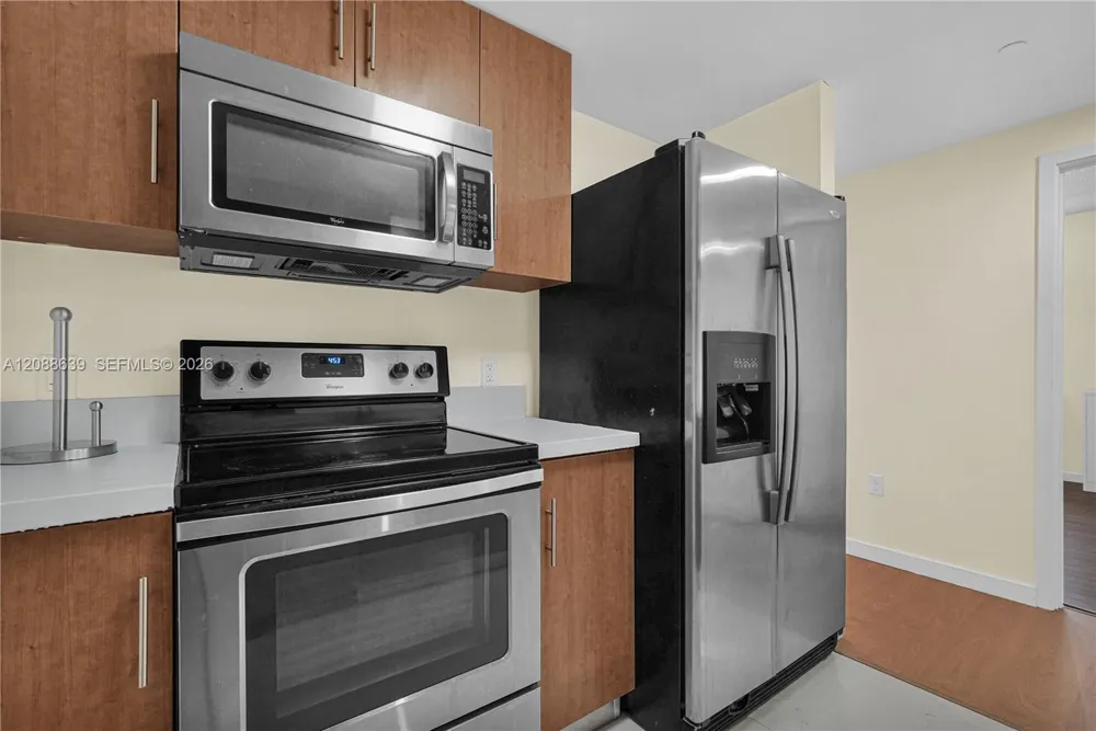 601 NE 23rd St #901 Miami, FL 33137
