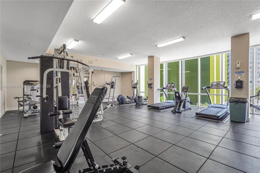 601 NE 23rd St #901 Miami, FL 33137