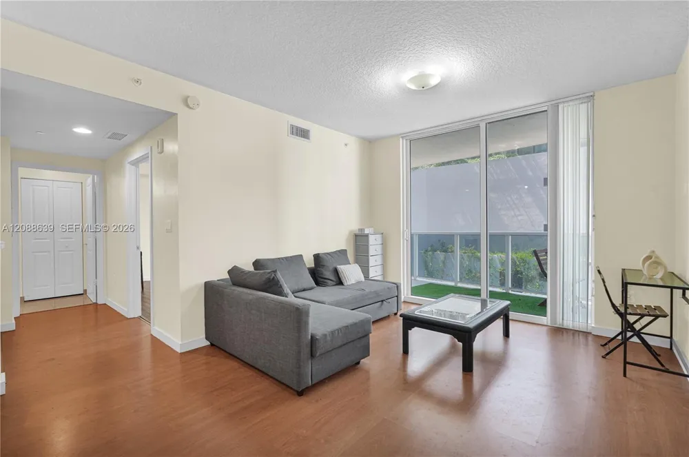 601 NE 23rd St #901 Miami, FL 33137