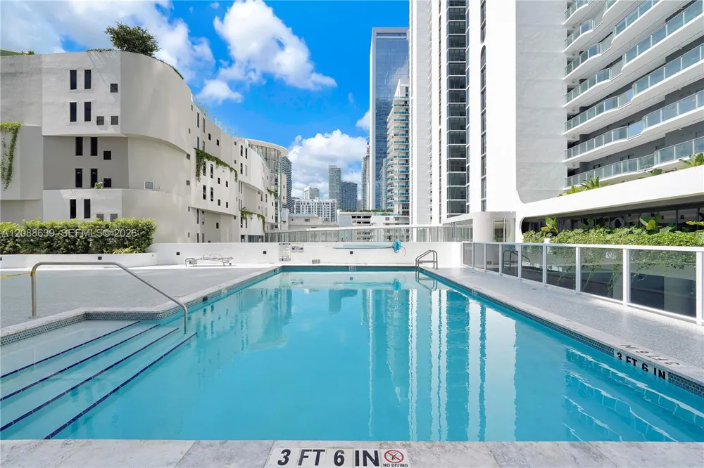 601 NE 23rd St #901 Miami, FL 33137