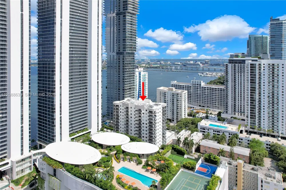 601 NE 23rd St #901 Miami, FL 33137