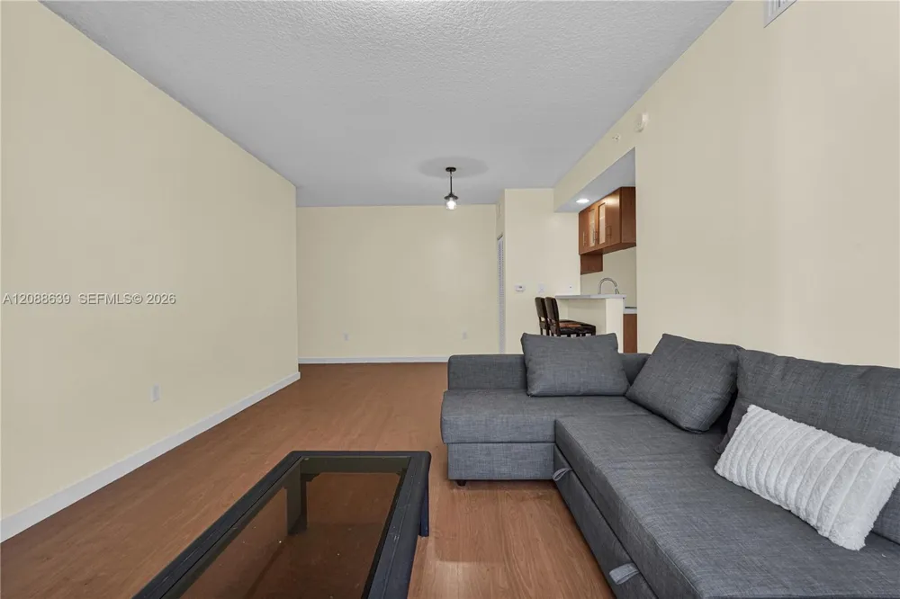 601 NE 23rd St #901 Miami, FL 33137