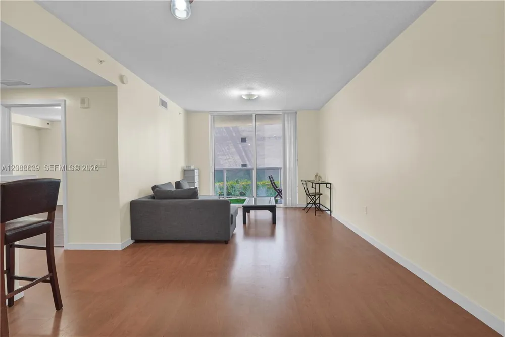 601 NE 23rd St #901 Miami, FL 33137