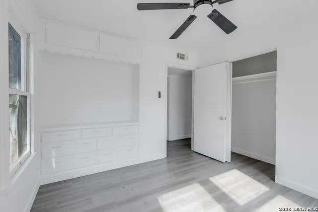 358 ANTON DR San Antonio, TX 78223