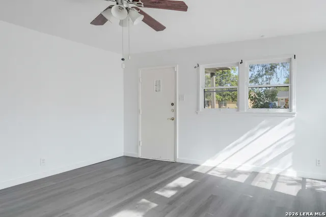 358 ANTON DR San Antonio, TX 78223
