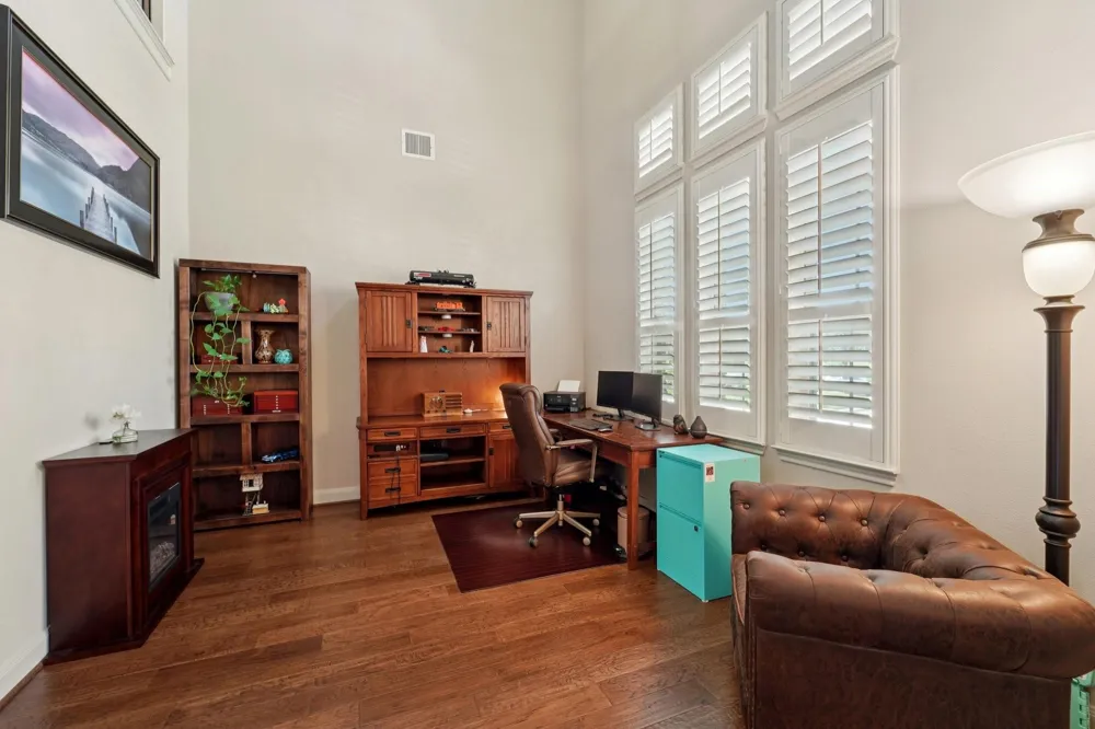 2211 Indigo Pass Court Friendswood, TX 77546