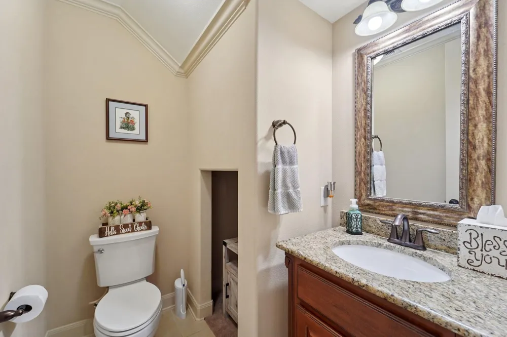 2211 Indigo Pass Court Friendswood, TX 77546