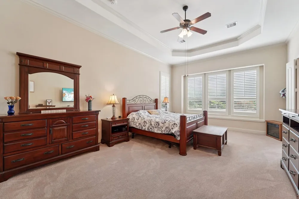 2211 Indigo Pass Court Friendswood, TX 77546