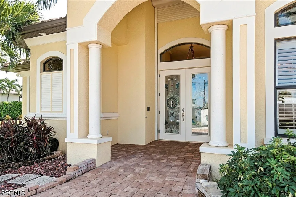 Sorrento Court Cape Coral, FL 33904