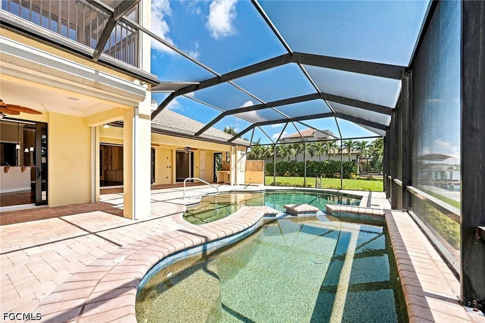 Sorrento Court Cape Coral, FL 33904