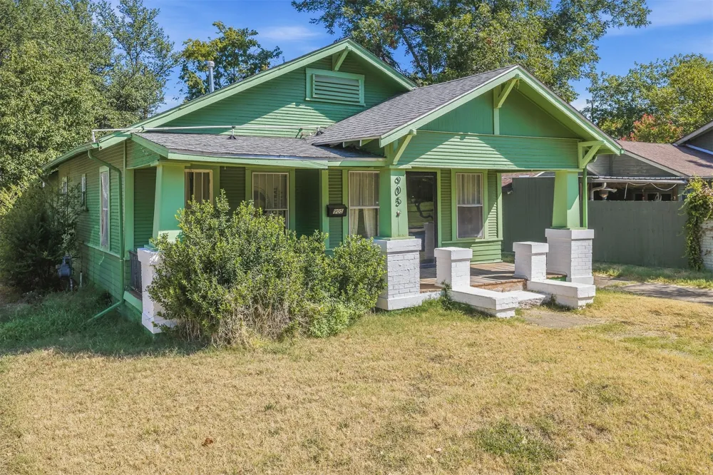 905 3rd Avenue SW Ardmore, OK 73401