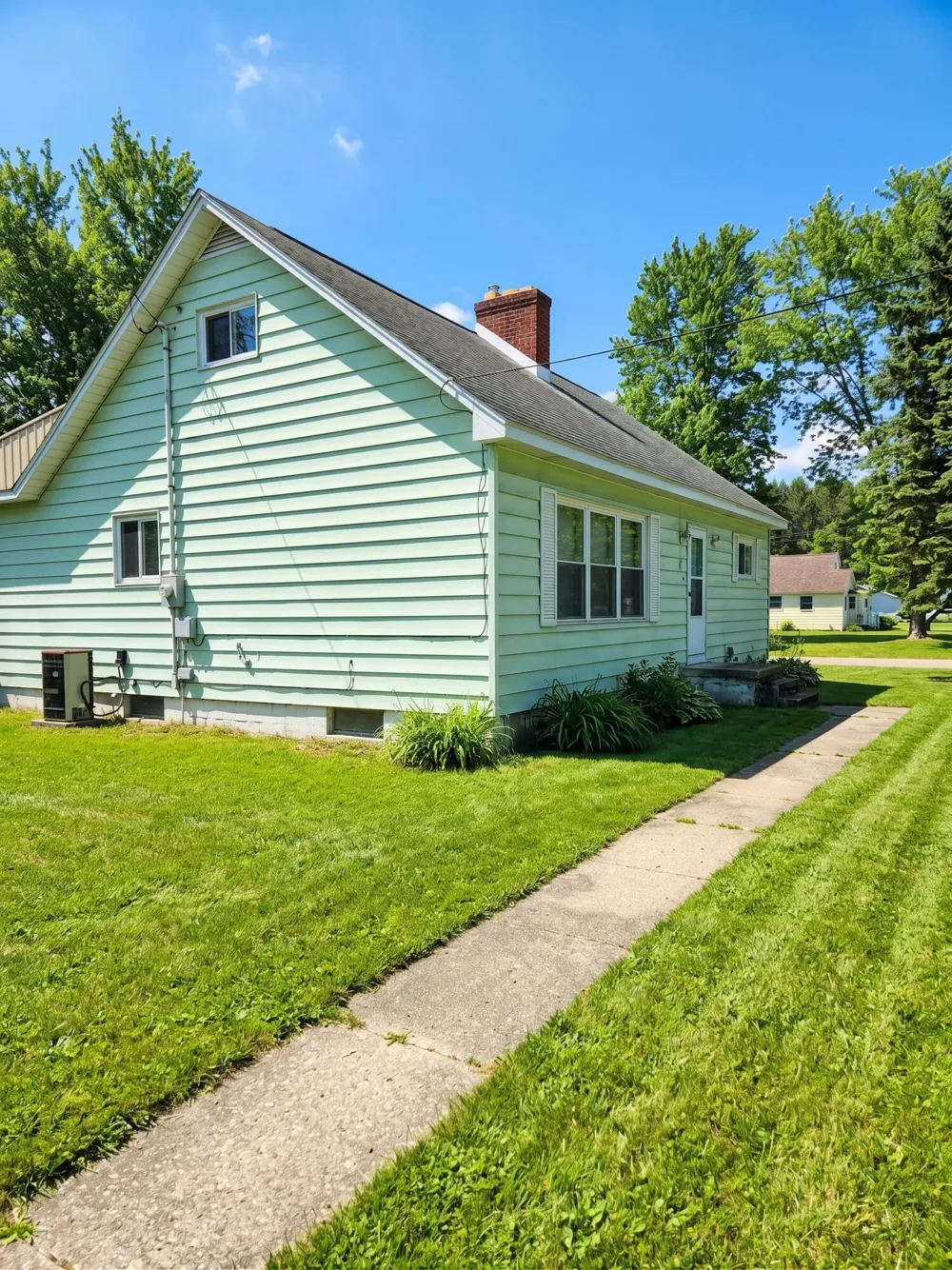 3204 Weigl Road James Township, MI 48609