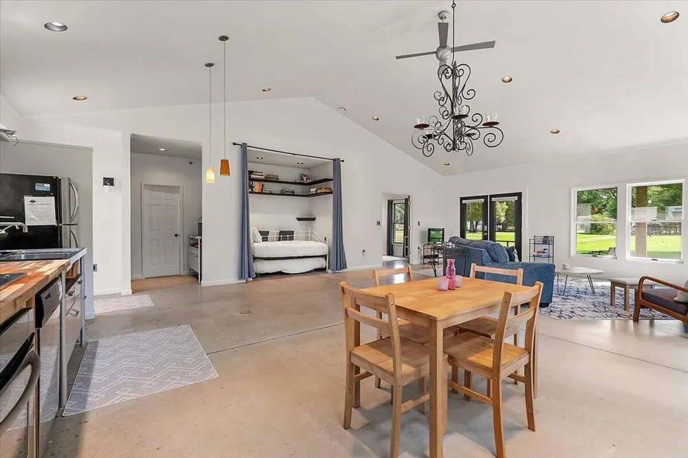 3960 Evergreen Lane Hagar Township, MI 49022