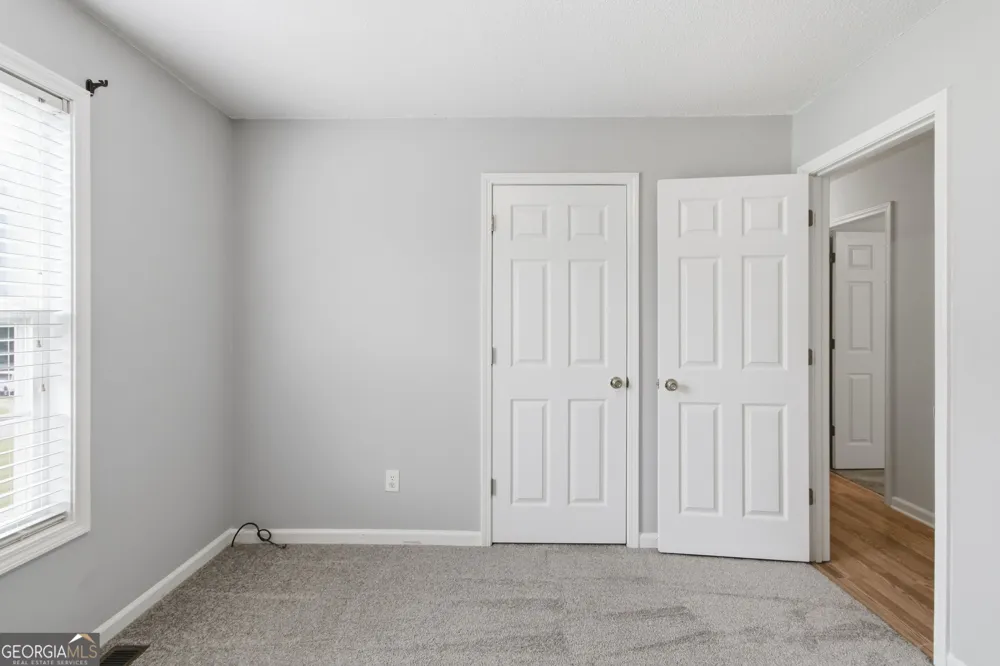 15 Charleston CT Dallas, GA 30157