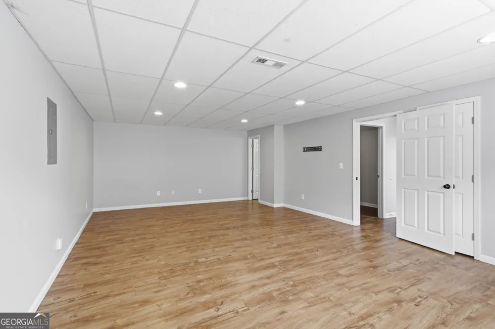 15 Charleston CT Dallas, GA 30157