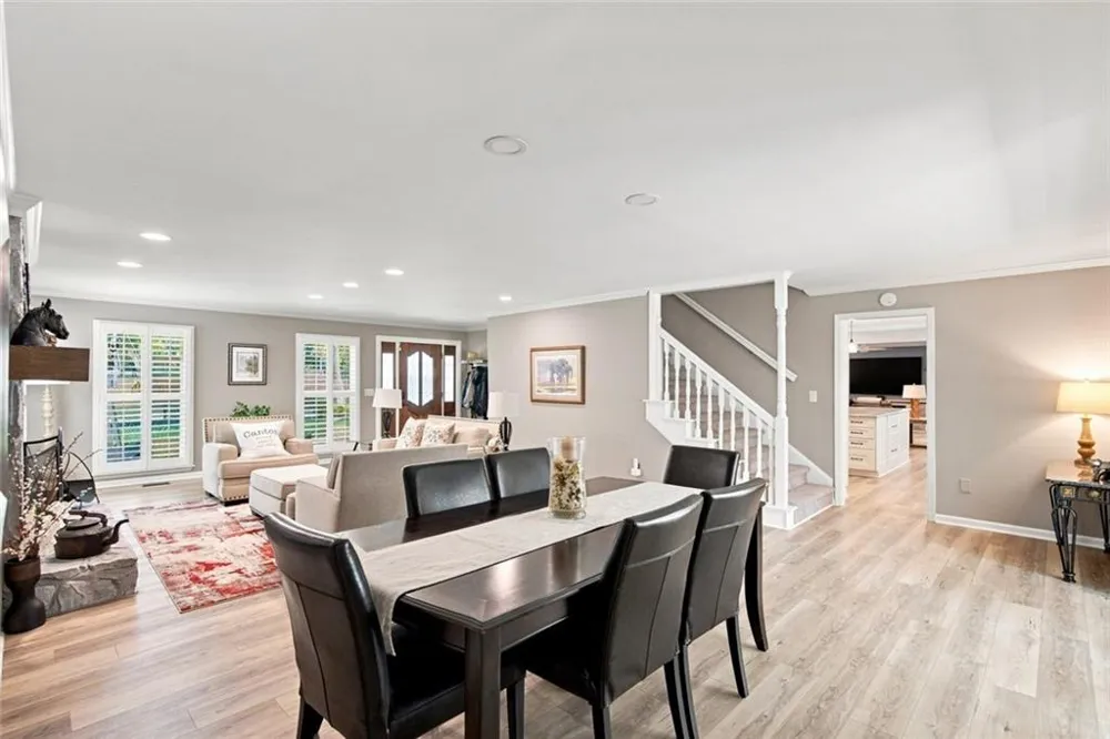 297 Henderson Lake Drive Canton, GA 30115