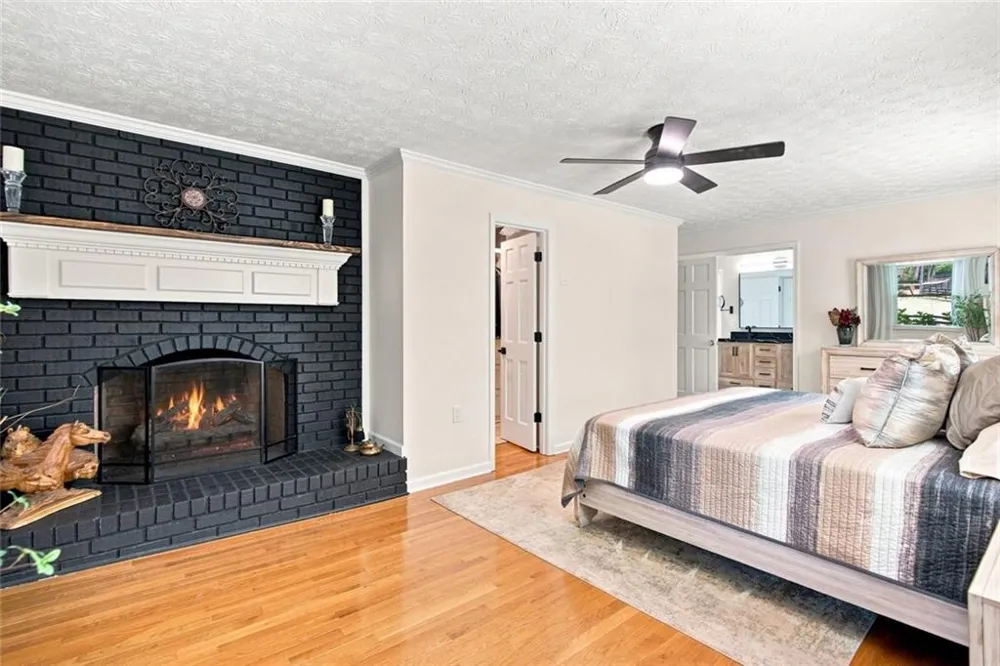 297 Henderson Lake Drive Canton, GA 30115