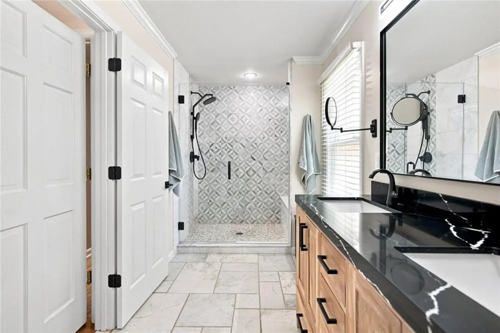 297 Henderson Lake Drive Canton, GA 30115