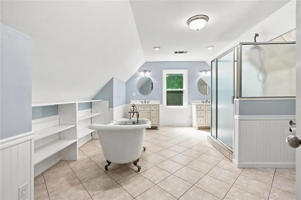 297 Henderson Lake Drive Canton, GA 30115