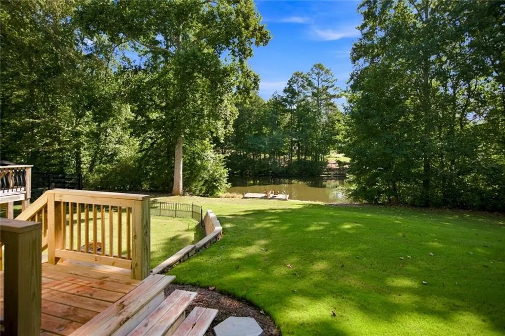 297 Henderson Lake Drive Canton, GA 30115