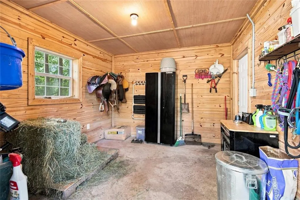 297 Henderson Lake Drive Canton, GA 30115