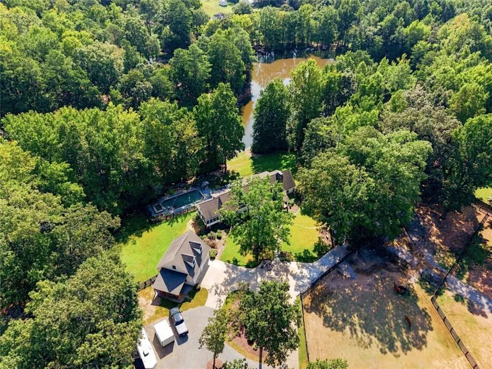 297 Henderson Lake Drive Canton, GA 30115