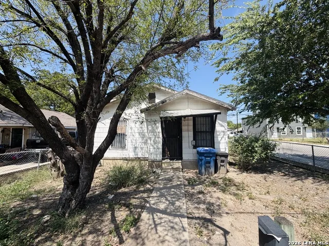 203 Huntington San Antonio, TX 78207