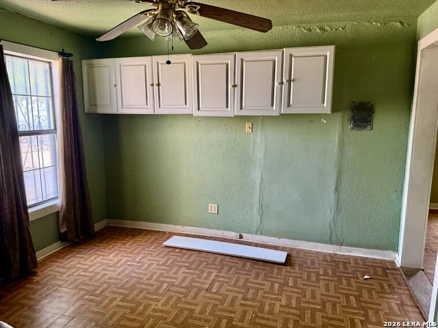 203 Huntington San Antonio, TX 78207