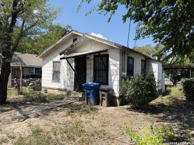 203 Huntington San Antonio, TX 78207