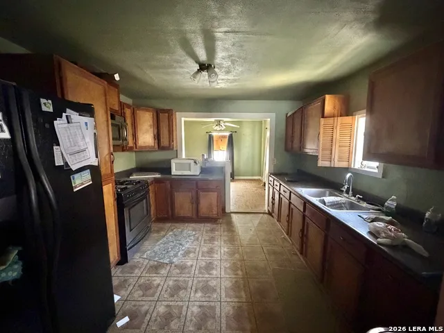 203 Huntington San Antonio, TX 78207