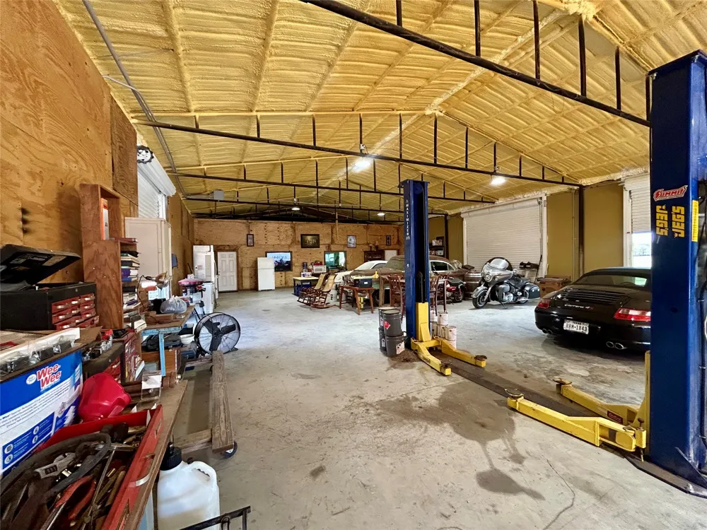 9079 Fm 1886 Azle, TX 76020
