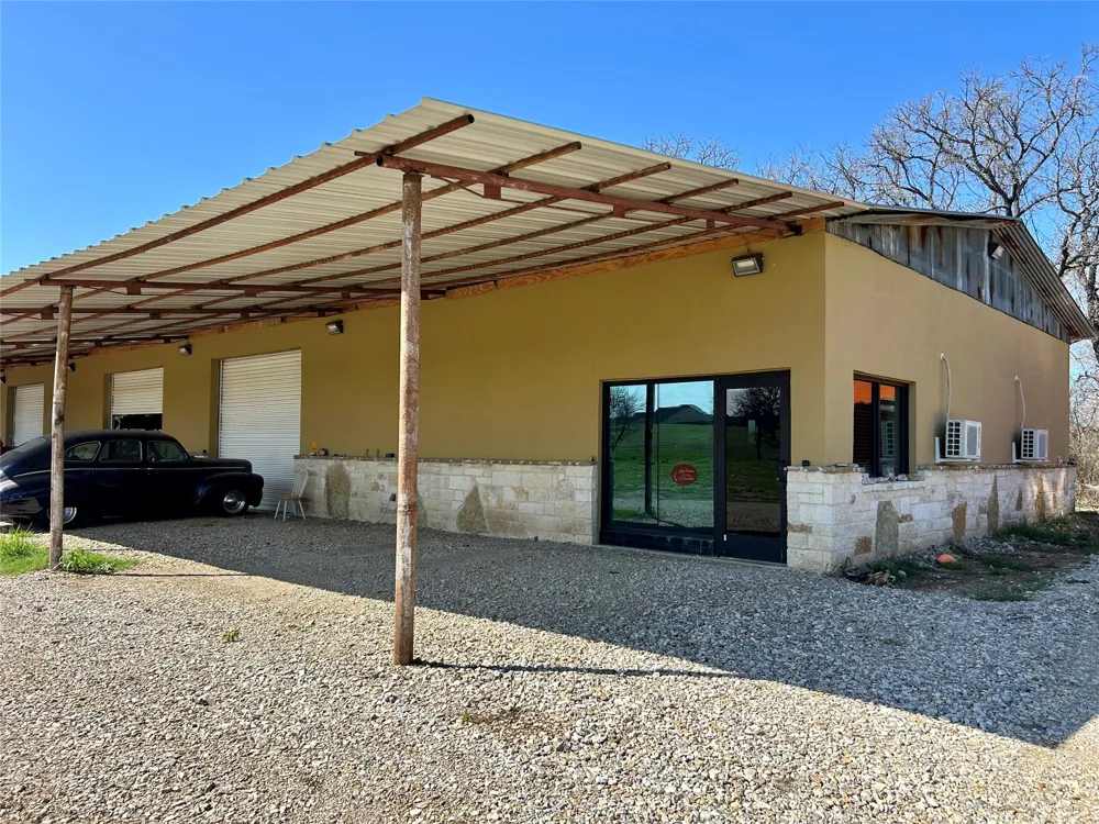 9079 Fm 1886 Azle, TX 76020